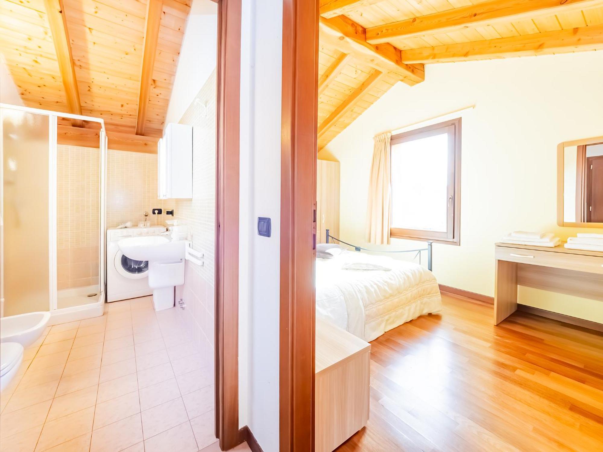 Rododendro House Relax Apartment Morbio Bagian luar foto